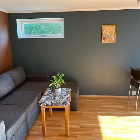 Feelhome Small 1 Bedroom Apartment Polar Vegen Tromso Luaran gambar