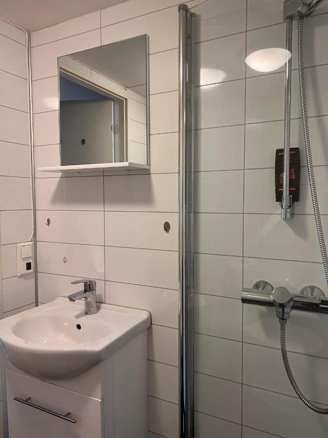 Feelhome Small 1 Bedroom Apartment Polar Vegen Tromso Luaran gambar