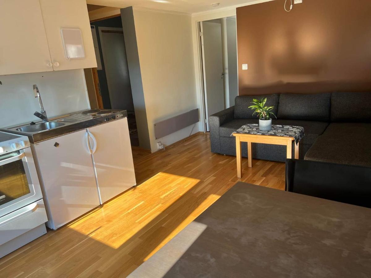 Feelhome Small 1 Bedroom Apartment Polar Vegen Tromso Luaran gambar